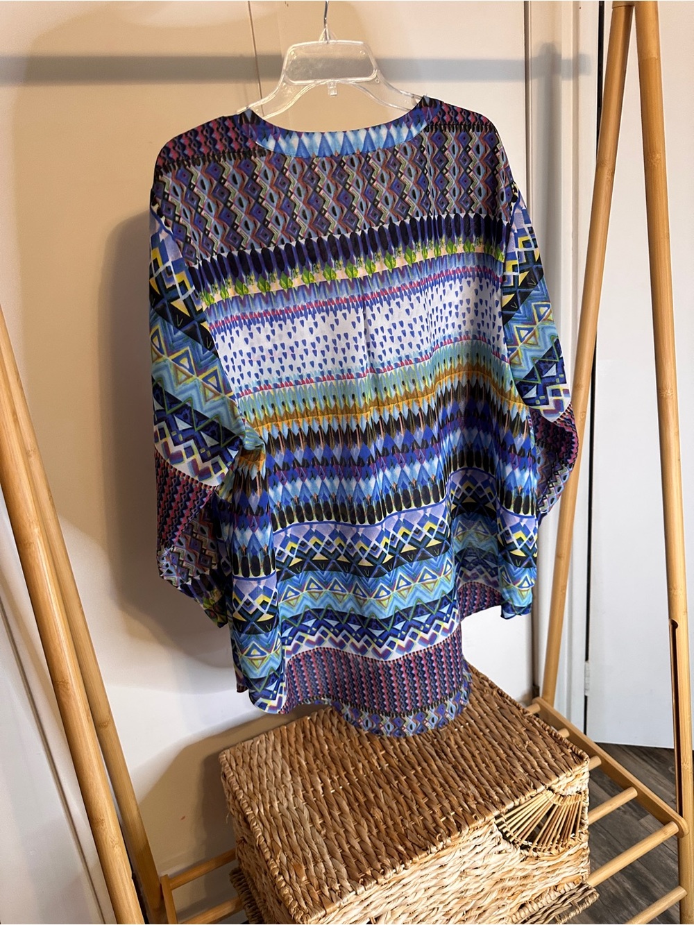Antilia Femme Multicolor Geometric V-Neck Tunic 3x - Picture 8 of 11